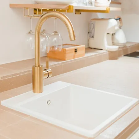 Dimore Bianche, L'immacolata *