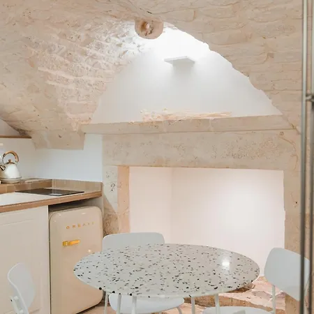 Dimore Bianche, L'immacolata * Putignano