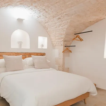 Dimore Bianche, L'immacolata * Putignano