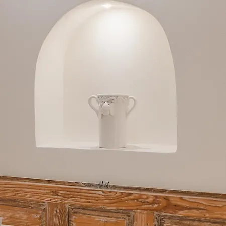 Daire Dimore Bianche, L'immacolata *